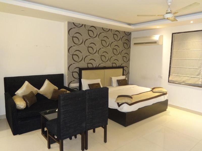 Hotel B Continental Delhi  Luaran gambar